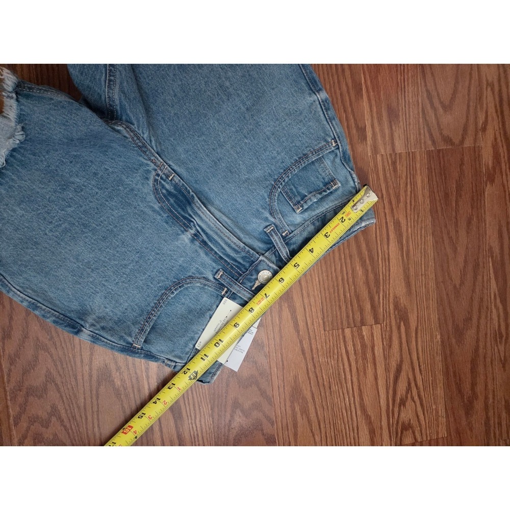 Hollister 90s Short Womens 000 W23 Ultra High Rise Denim Cut Off Blue 5 Inseam - Picture 5 of 7